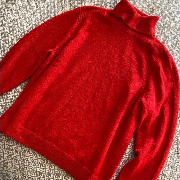 NWOT Red Turtleneck Sweater 😍 - Picture 6 of 15